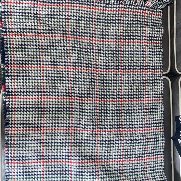 Thick winter scarf. - Picture 3 of 5